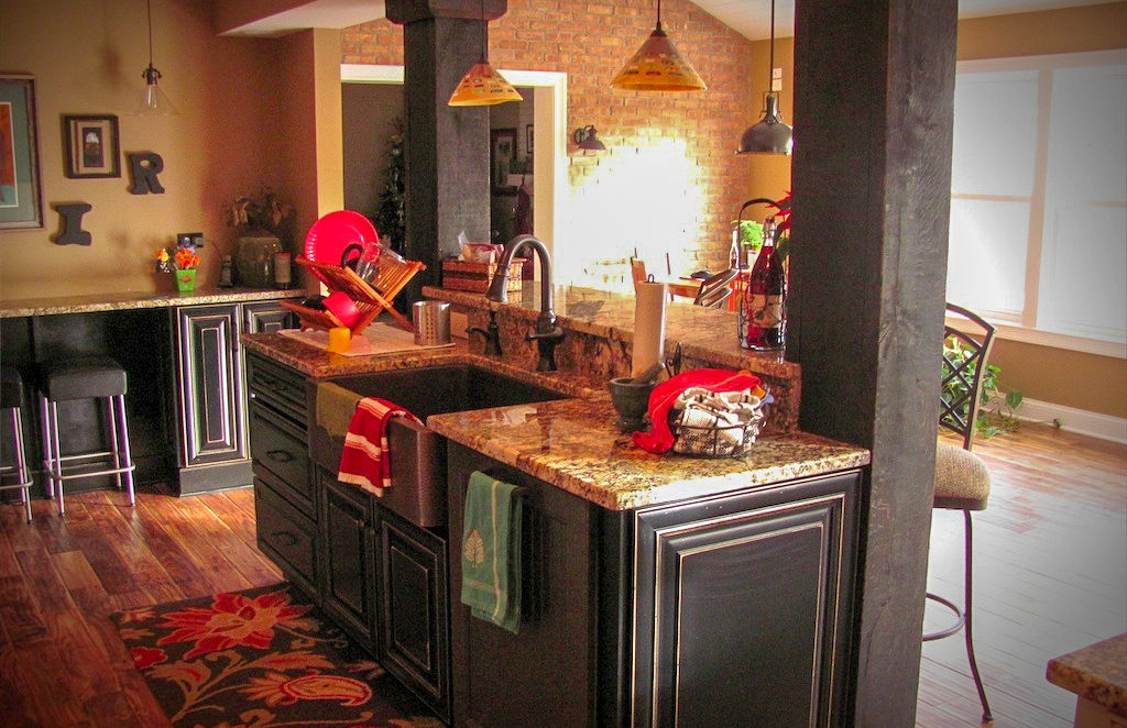 Custom Kitchen Cabinets with Farm Sink